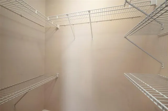 $1,800 | 1231 Charlesworth Drive, Wesley Chapel, FL 33543