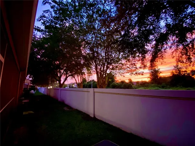 $1,800 | 1231 Charlesworth Drive, Wesley Chapel, FL 33543