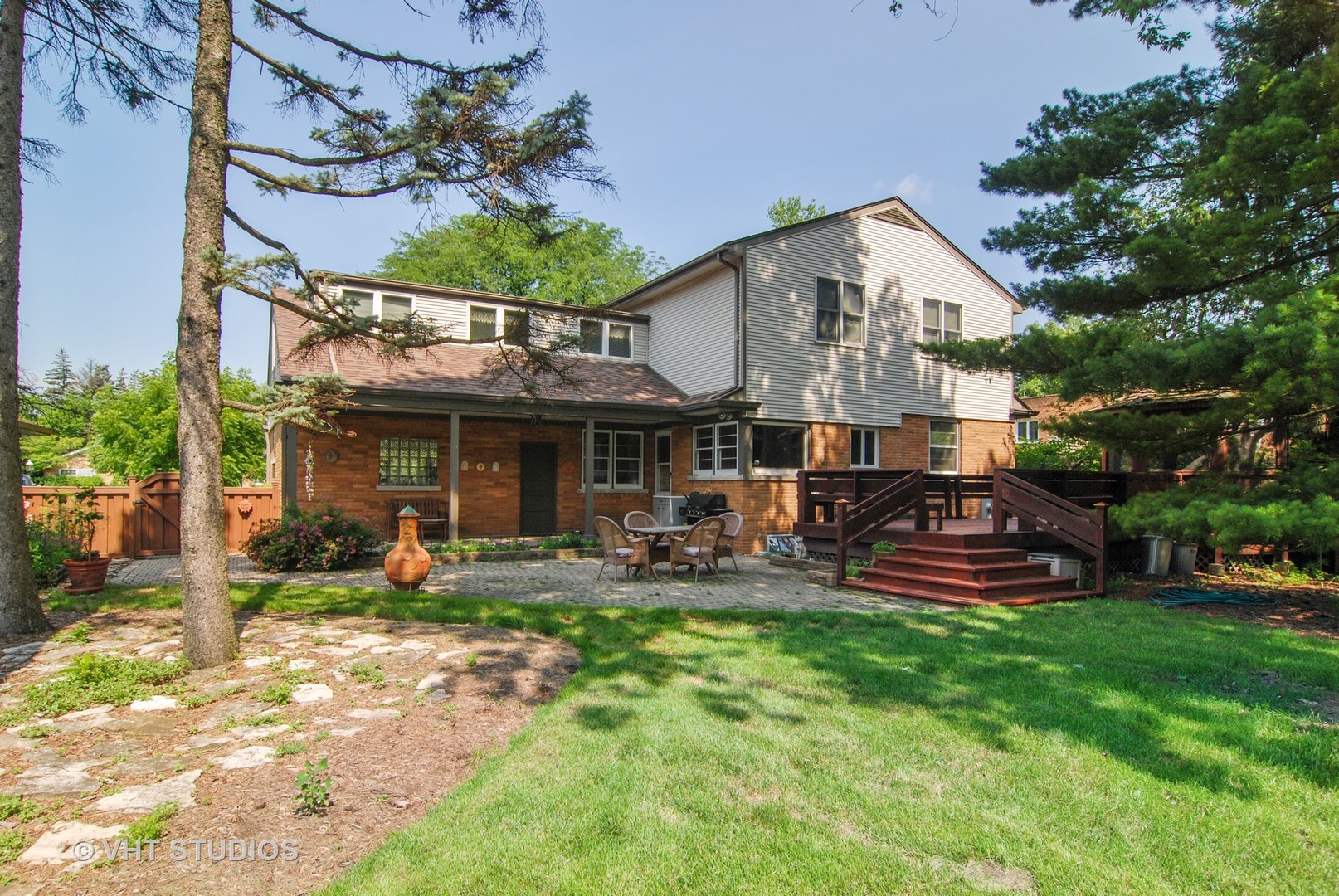 375 Uvedale Road Riverside, IL 60546 - Photo 26 of 28