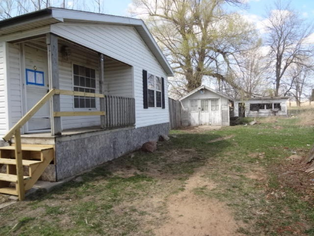 6696 Pakes Road Greenville, MI 48838 - Photo 3 of 19 024