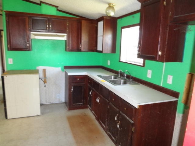 6696 Pakes Road Greenville, MI 48838 - Photo 10 of 19 035