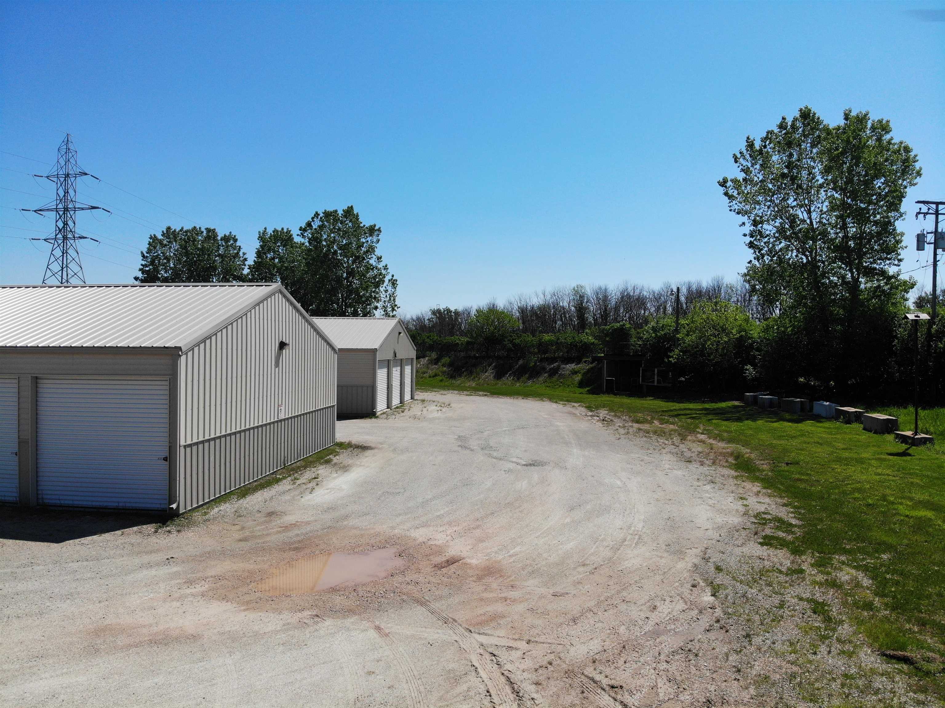 2285 Northern Road Appleton, WI 54914 - Photo 5 of 22