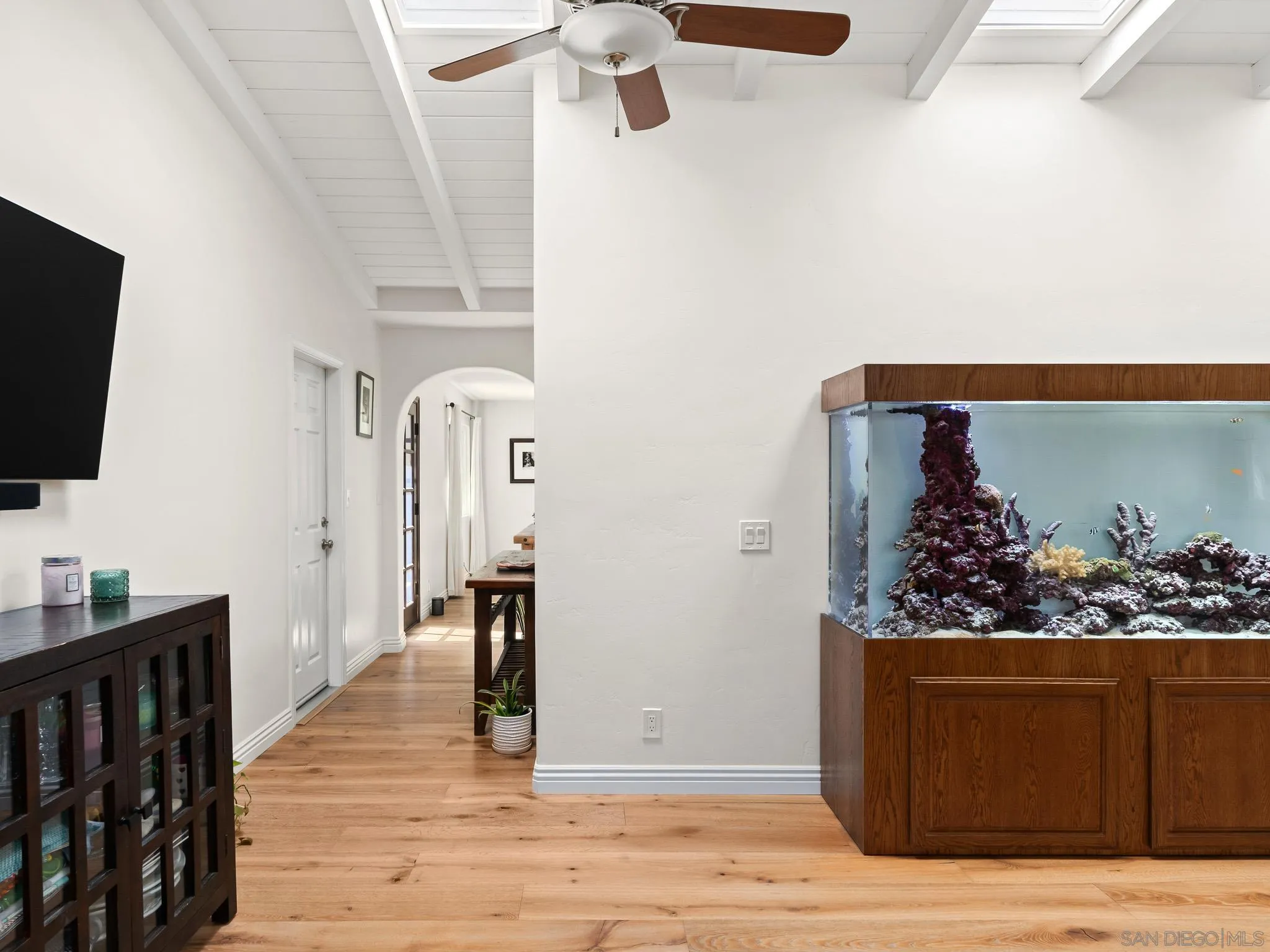 331 Glencrest Drive Solana Beach, CA 92075 - Photo 25 of 43 a view of a living room and wooden floor