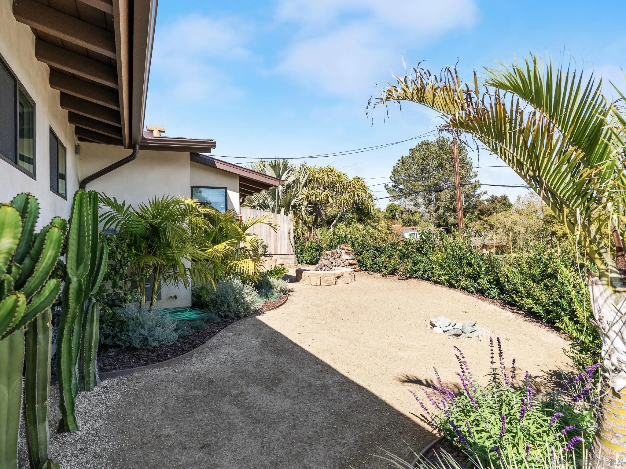 331 Glencrest Drive Solana Beach, CA 92075 - Photo 33 of 43 a view of a house with a yard