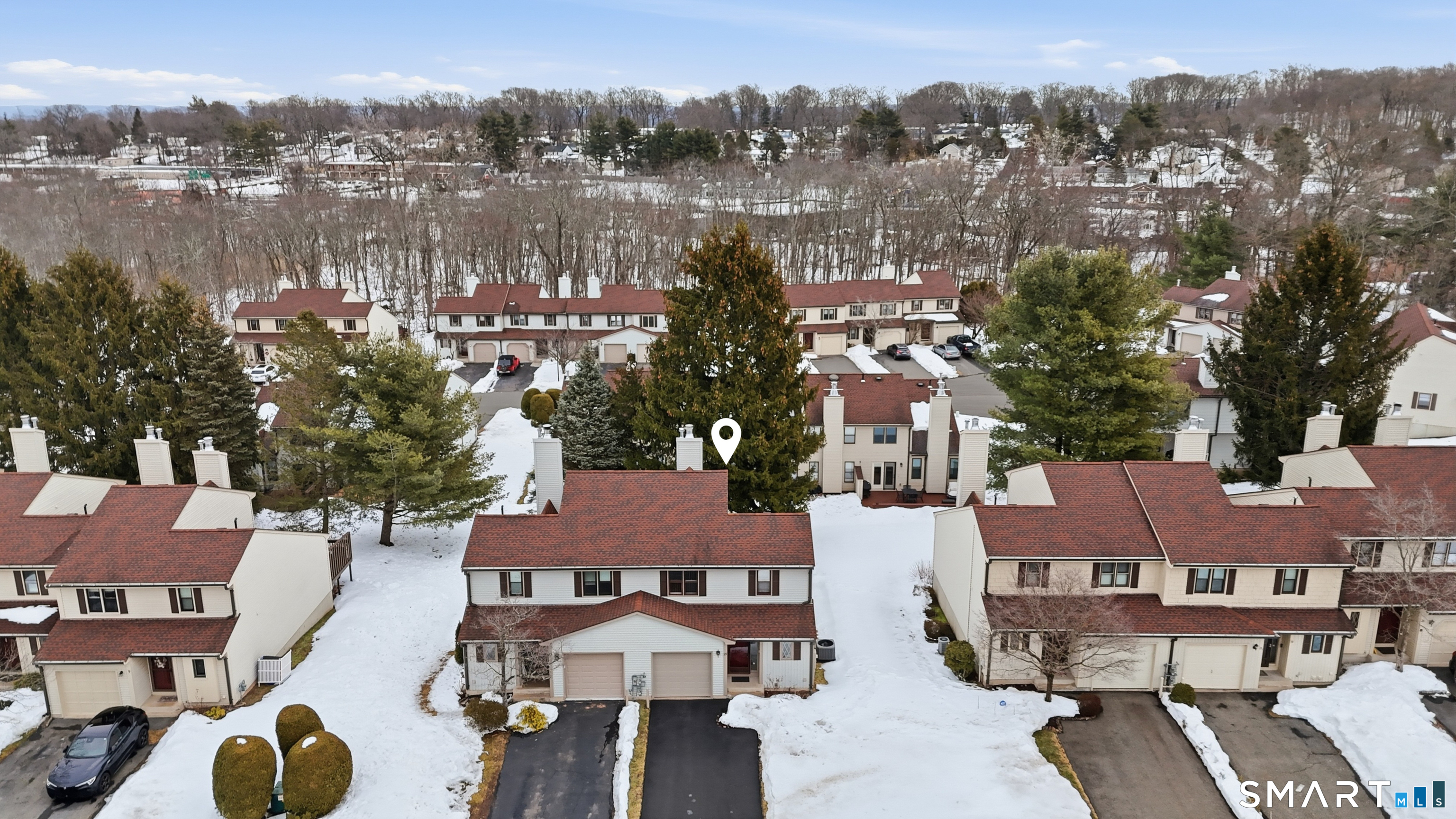 15 Potter Crossing, Unit 15 Wethersfield, CT 06109 - Photo 20 of 21 an aerial view of residential houses with outdoor space and lake view