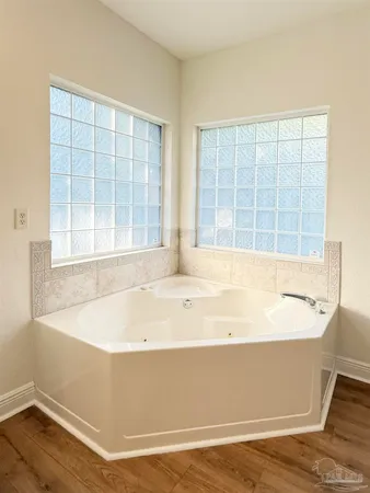 $619,000 | 16300 Innerarity Point Road, Pensacola, FL 32507