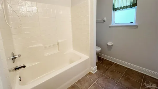 $619,000 | 16300 Innerarity Point Road, Pensacola, FL 32507