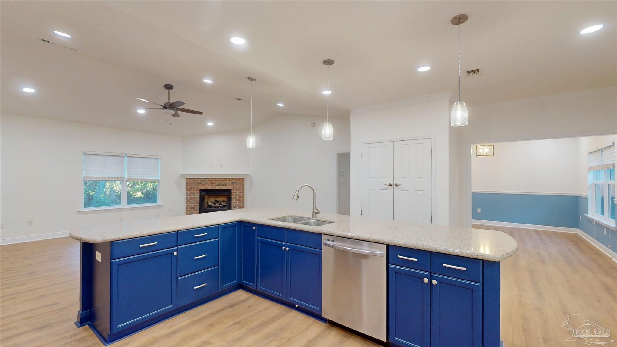 16300 Innerarity Point Road Pensacola, FL 32507 - Photo 5 of 66