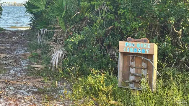 $619,000 | 16300 Innerarity Point Road, Pensacola, FL 32507