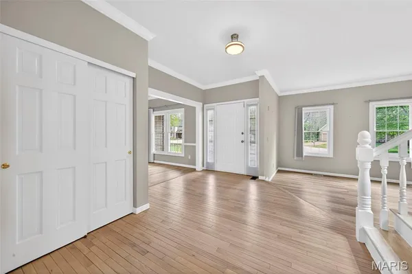 $709,900 | 406 Forsheer Drive, Chesterfield, MO 63017