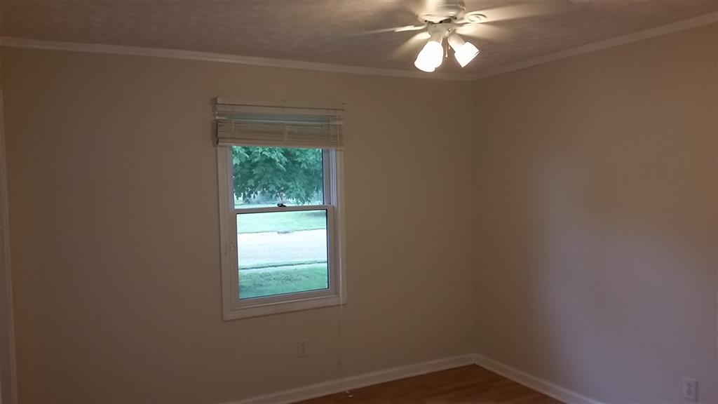 225 Springhill Road Seymour, IN 47274 - Photo 8 of 14 Gallery Image 8