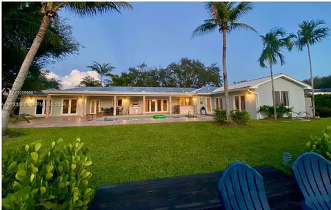 $2,375,000 | 11100 Southwest 73rd Court, Pinecrest, FL 33156