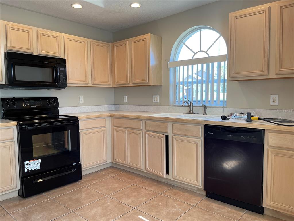 3017 Rollman Road Orlando, FL 32837 - Photo 7 of 22