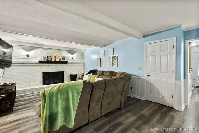 $379,900 | 30 Doebrook Court, New Albany, IN 47150