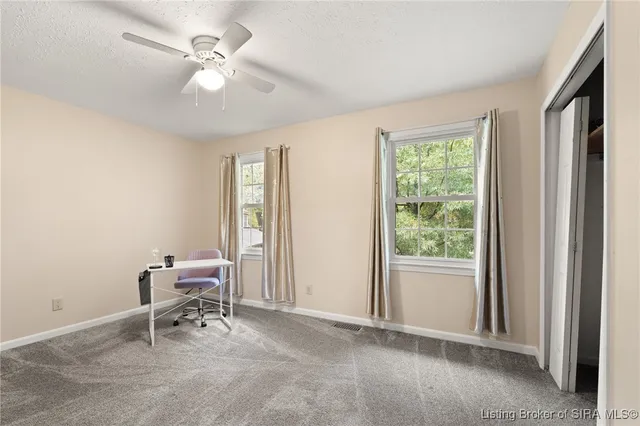 $379,900 | 30 Doebrook Court, New Albany, IN 47150