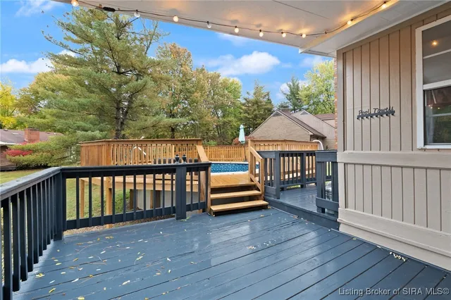 $379,900 | 30 Doebrook Court, New Albany, IN 47150