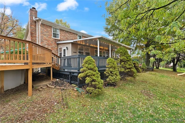 $379,900 | 30 Doebrook Court, New Albany, IN 47150