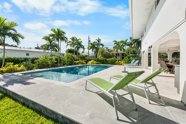 $4,400,000 | 360 12th Street, Key Colony Beach, FL 33051