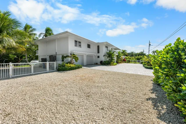 $4,400,000 | 360 12th Street, Key Colony Beach, FL 33051
