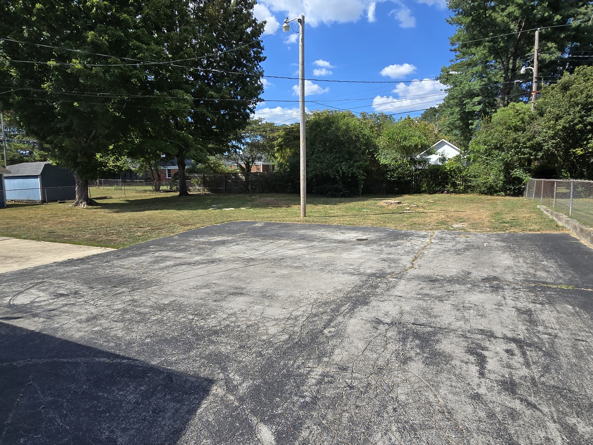 213 Jackson Heights Road Columbia, TN 38401 - Photo 18 of 19 a view of a house with a yard