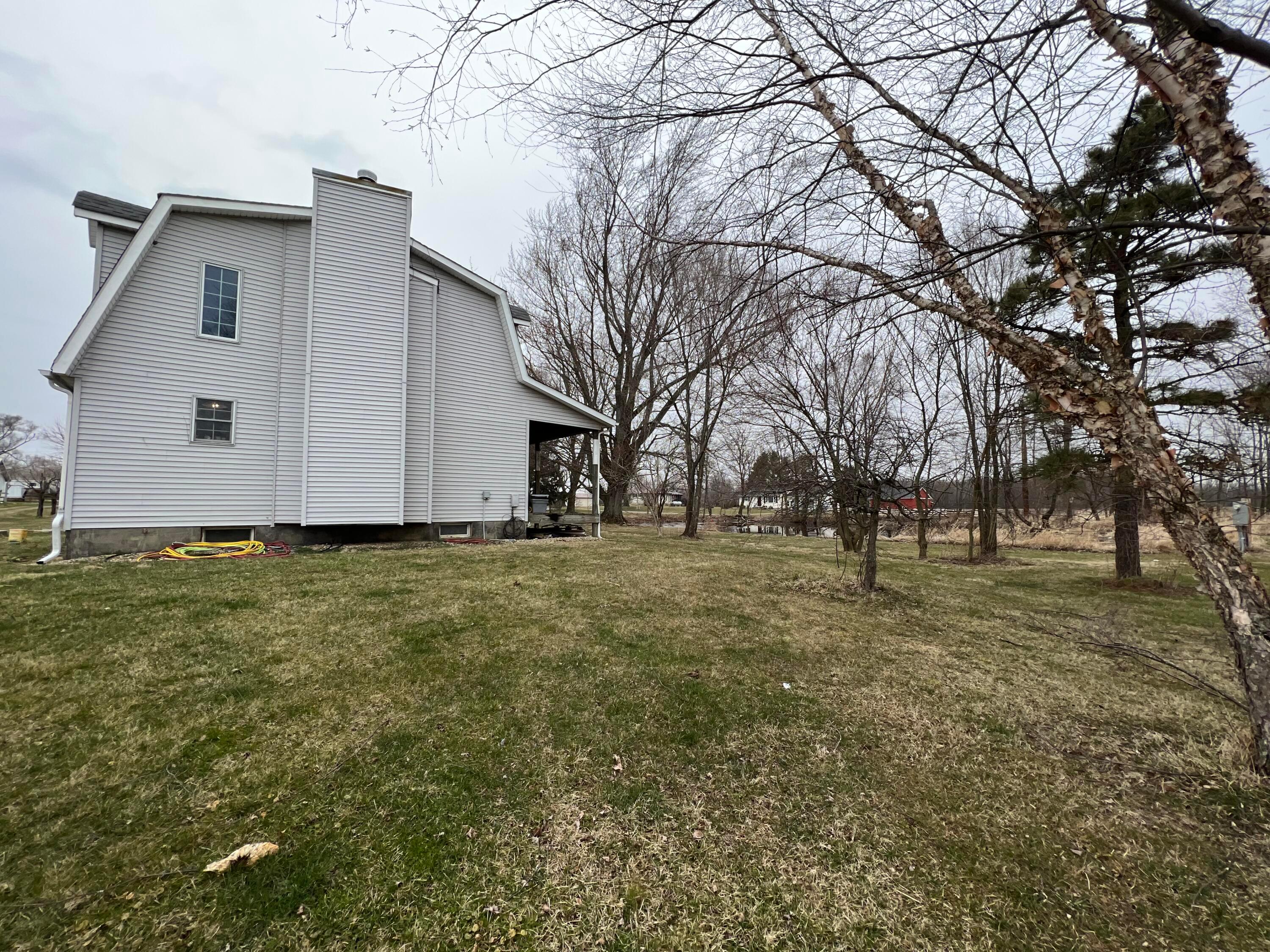 52273 Betts Road Wellington, OH 44090 - Photo 20 of 25 IMG_3988