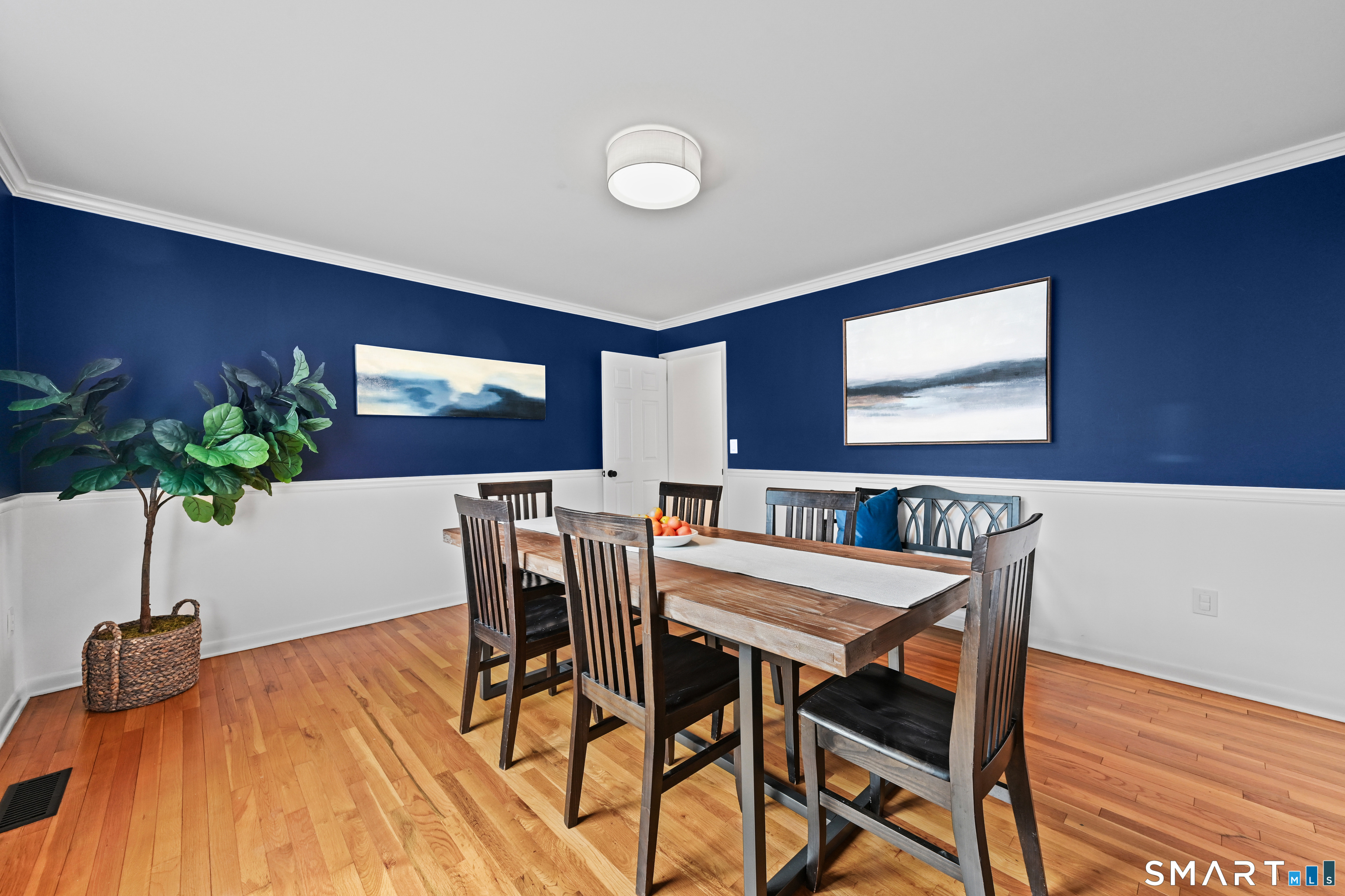 81 Ridge Brook Drive Stamford, CT 06903 - Photo 13 of 40