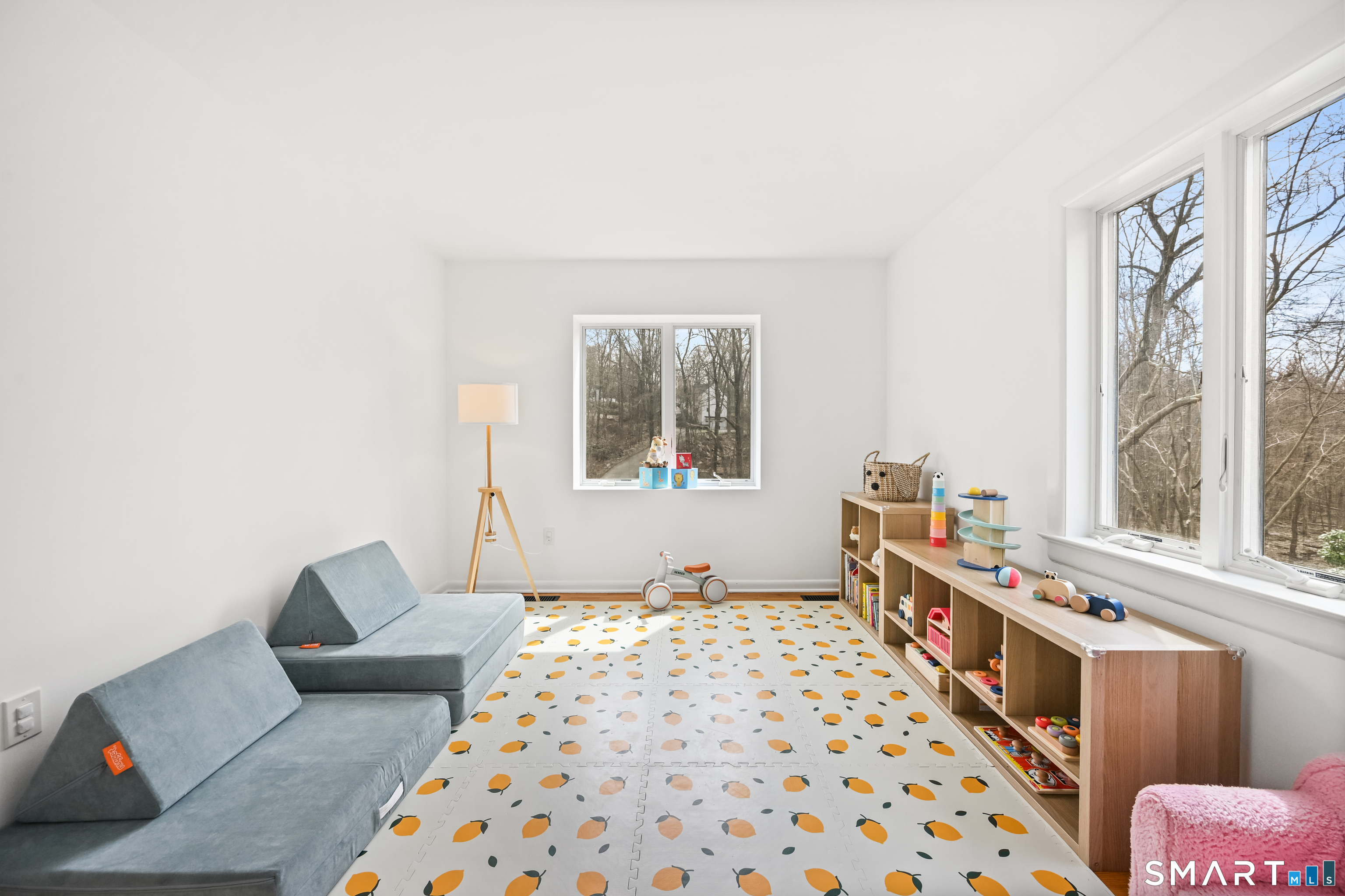 81 Ridge Brook Drive Stamford, CT 06903 - Photo 25 of 40