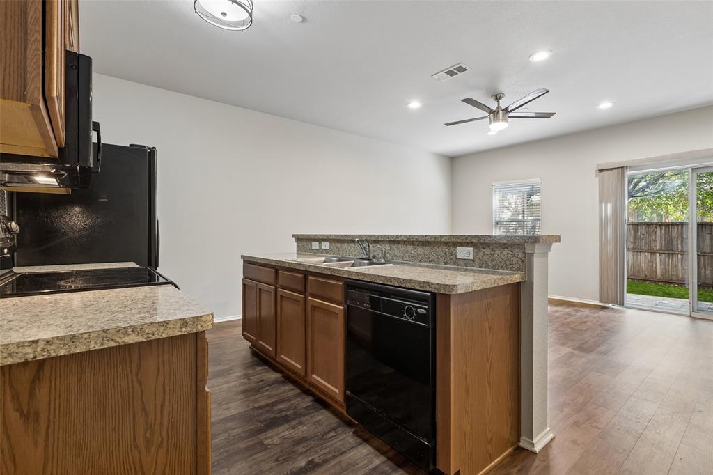 5980 Stone Mountain Road The Colony, TX 75056 - Photo 12 of 27 Gallery Image 12