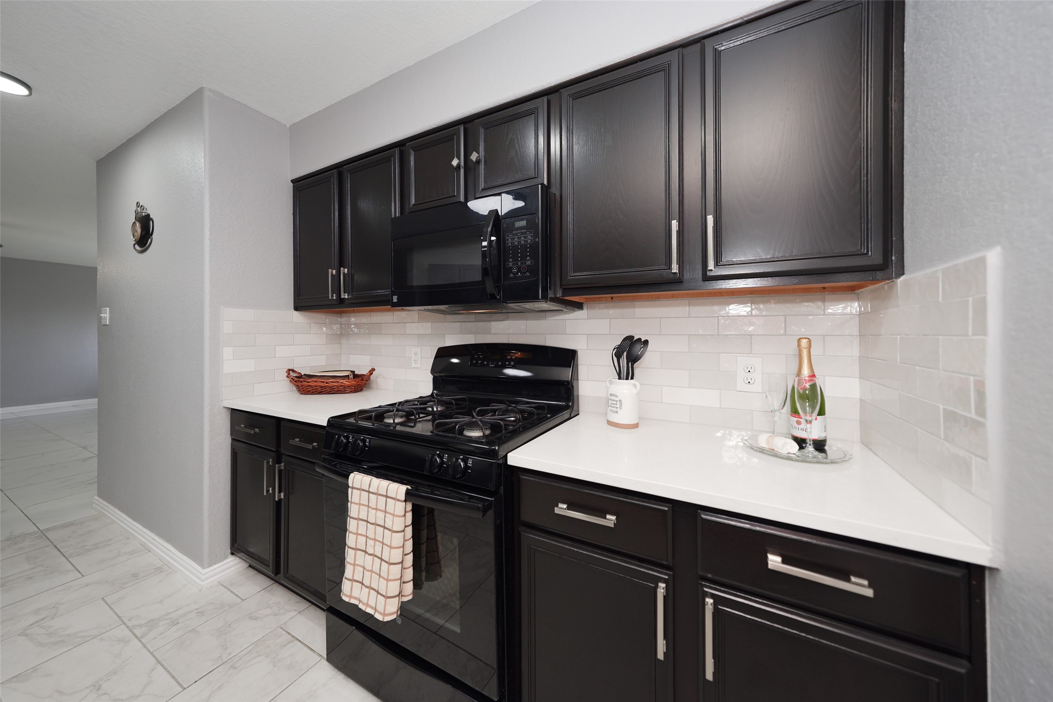 10606 Ince Lane Houston, TX 77040 - Photo 20 of 43