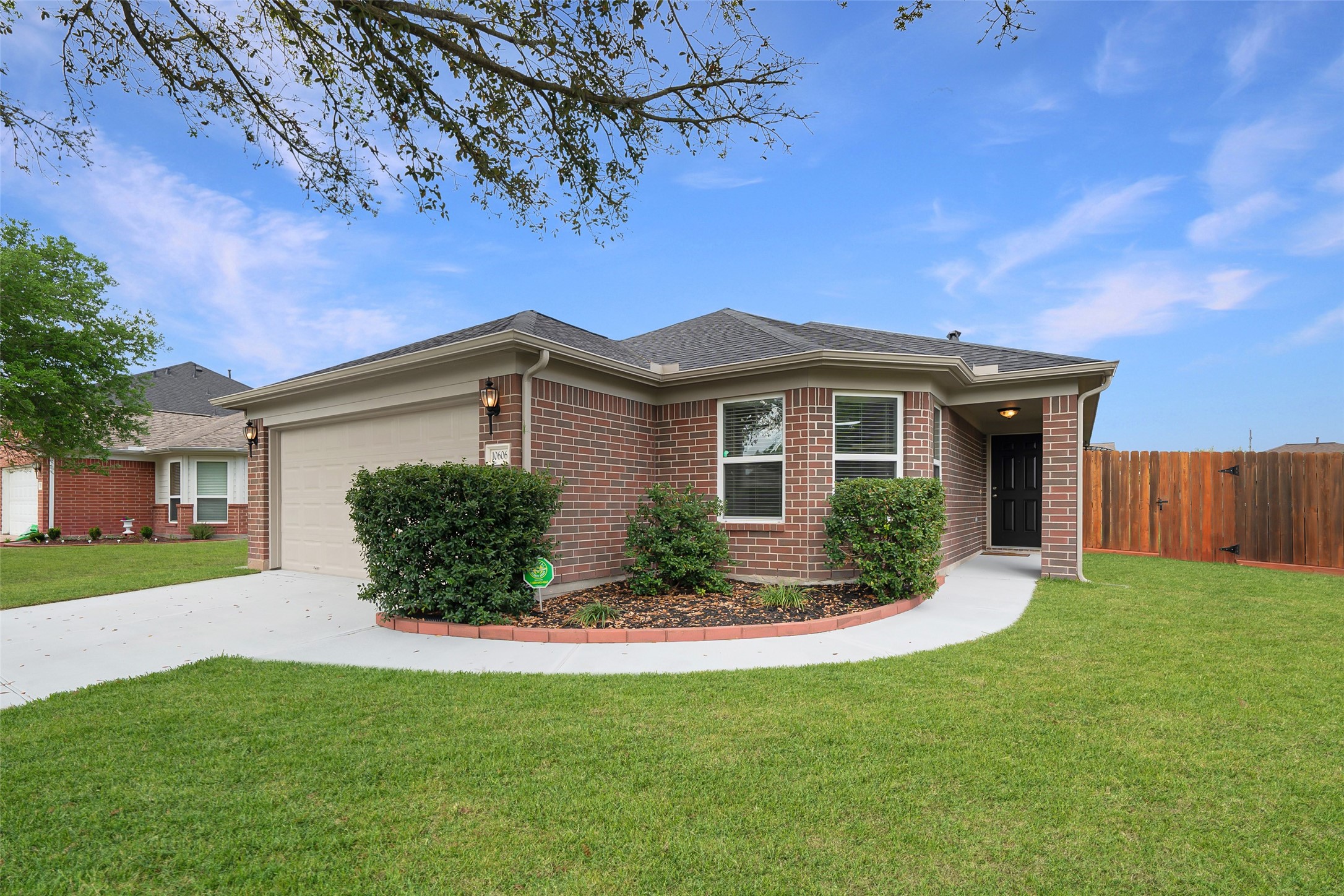 10606 Ince Lane Houston, TX 77040 - Photo 2 of 43 New Roof