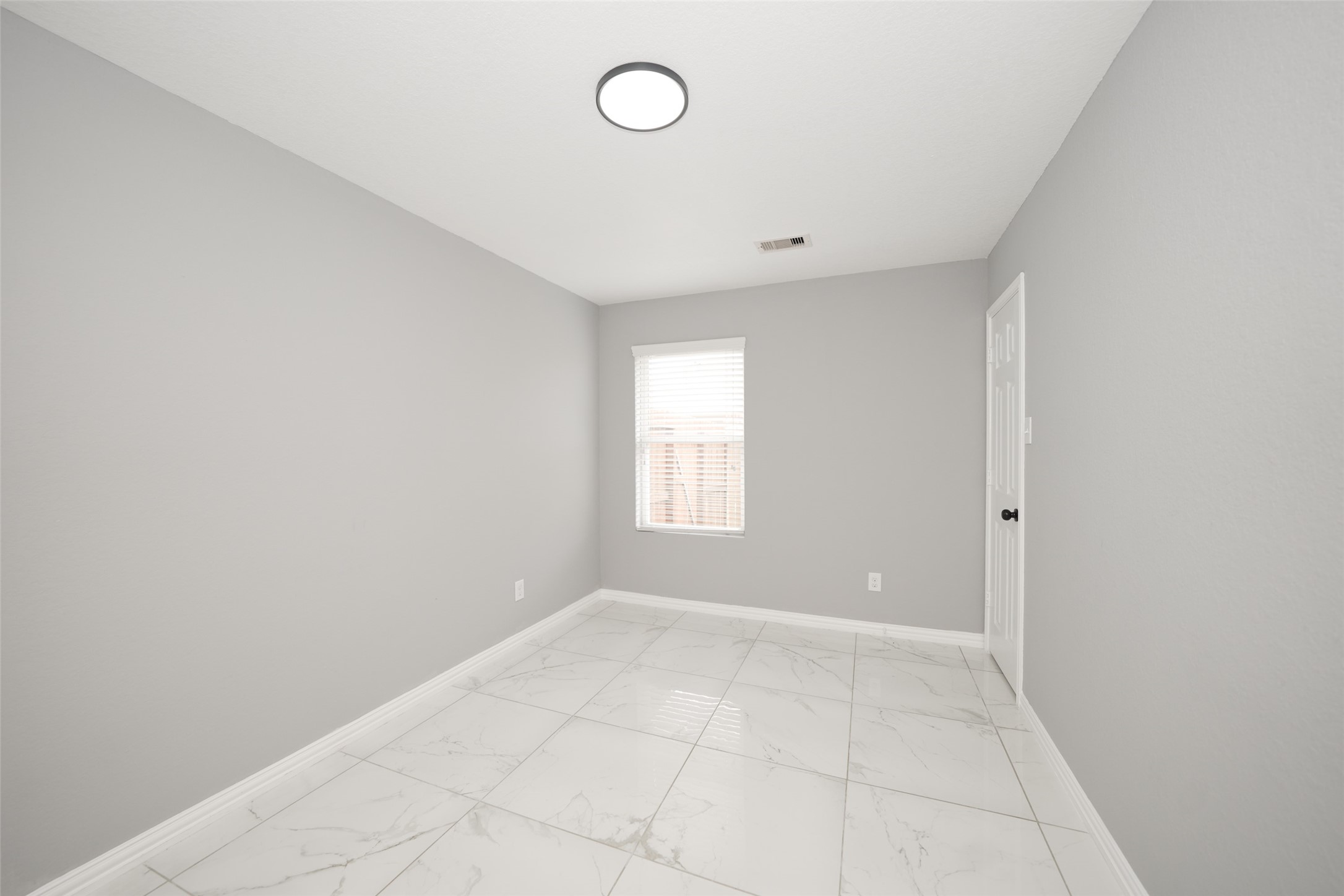 10606 Ince Lane Houston, TX 77040 - Photo 35 of 43 Bedroom