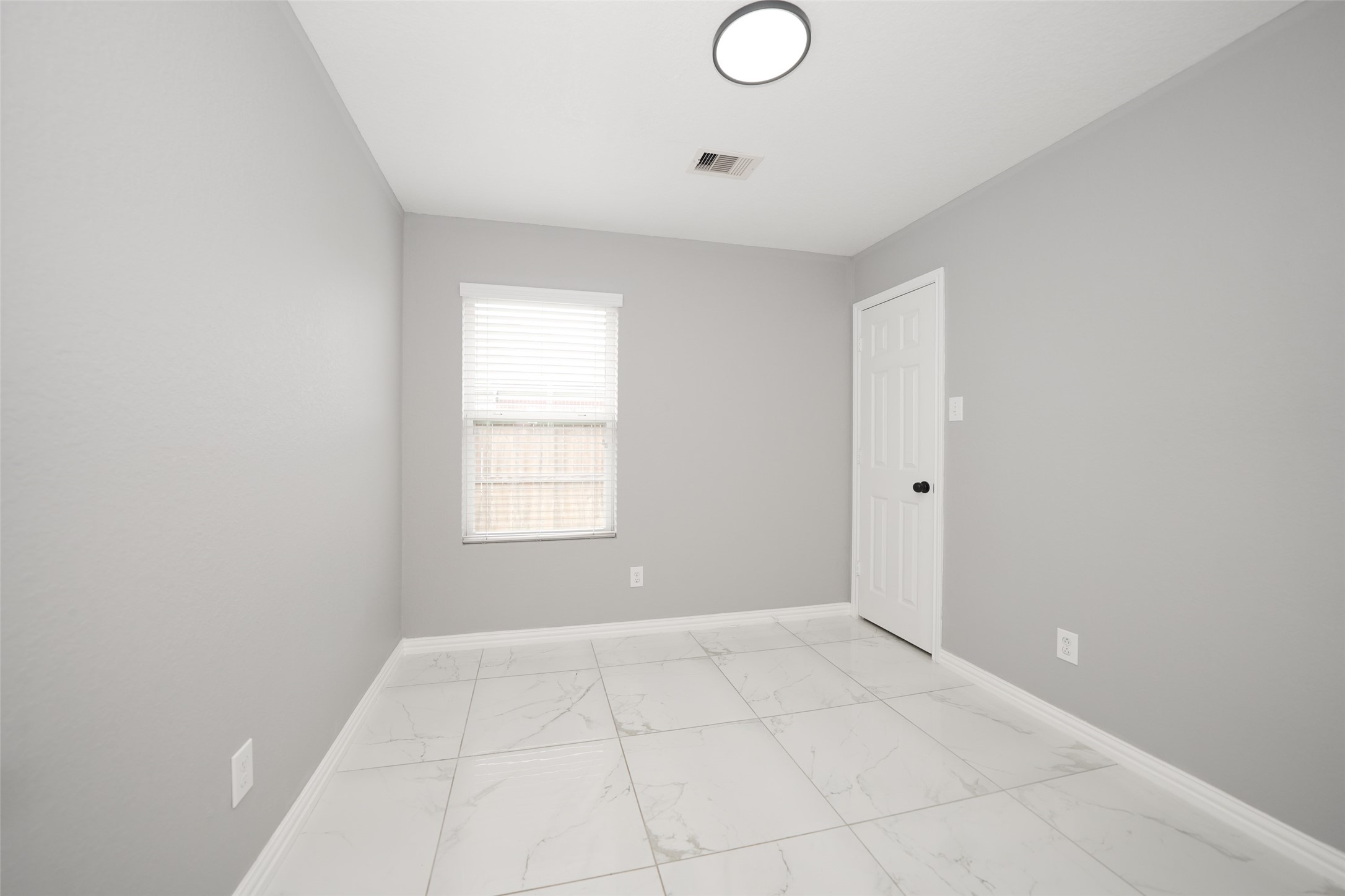 10606 Ince Lane Houston, TX 77040 - Photo 36 of 43 Bedroom