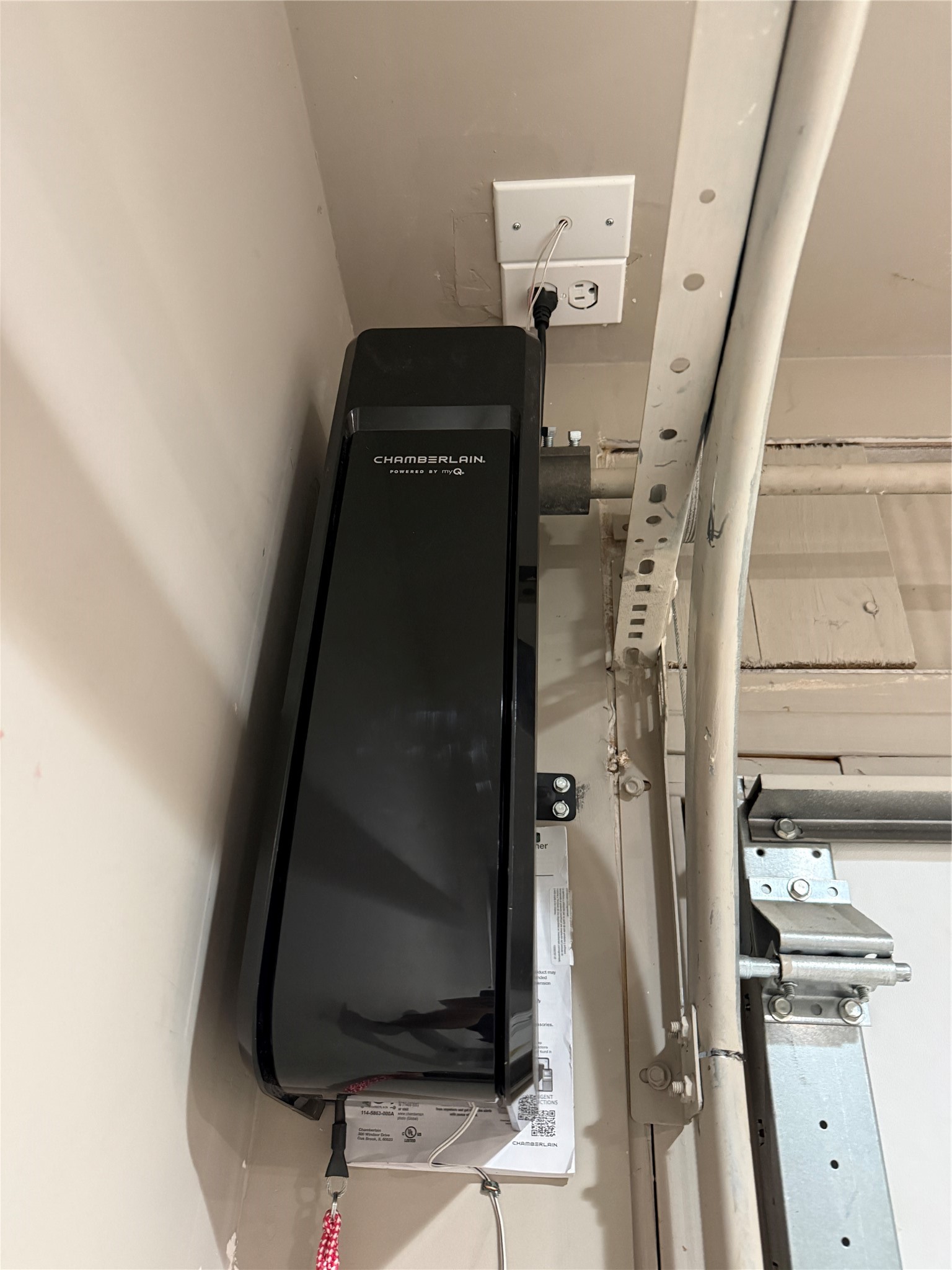 10606 Ince Lane Houston, TX 77040 - Photo 42 of 43 Super quite garage door opener free of the middle bar