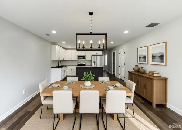 $199,900 | 1014 East Glezen Street, Petersburg, IN 47567