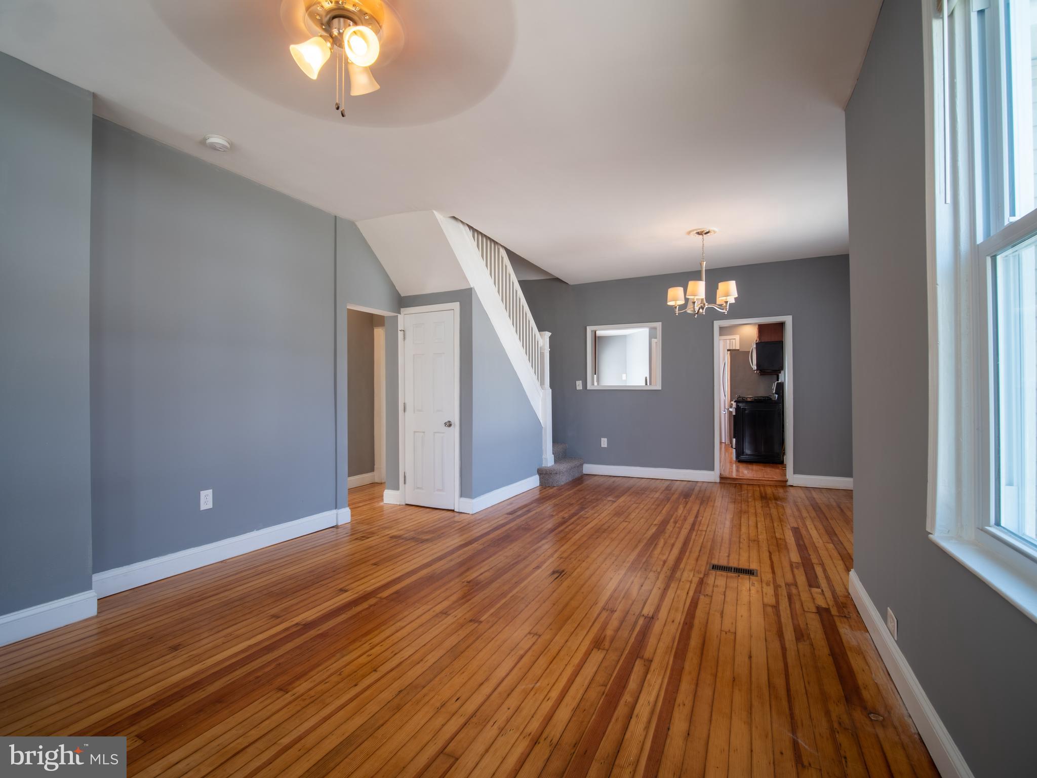 5506 Catalpha Road Baltimore, MD 21214 - Photo 3 of 20