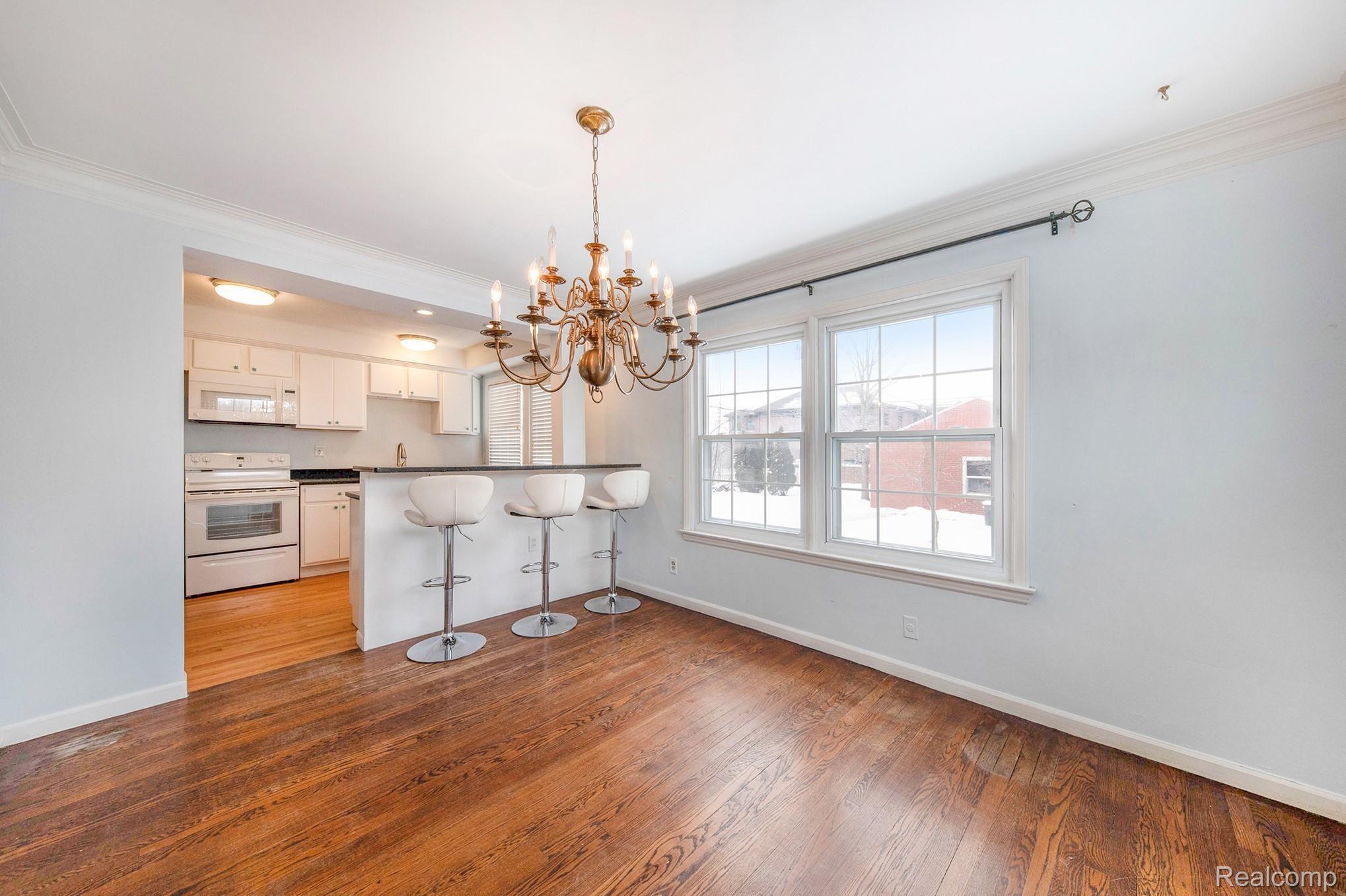 687 Neff Road Grosse Pointe, MI 48230 - Photo 12 of 29 2S4A7335.jpg