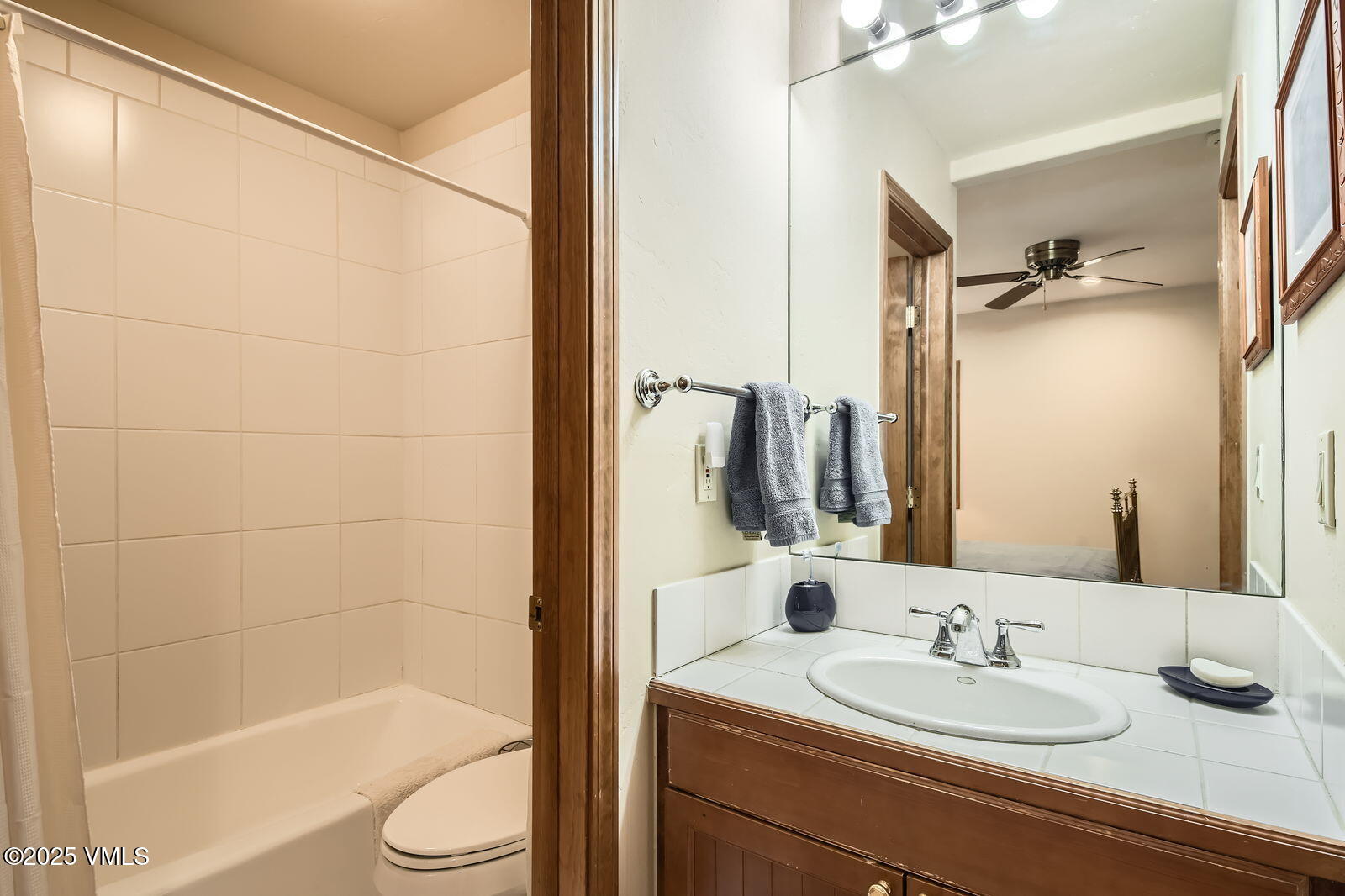 803 June Creek Road Edwards, CO 81632 - Photo 15 of 25 803 June Creek Rd - Web Quality - 019 -