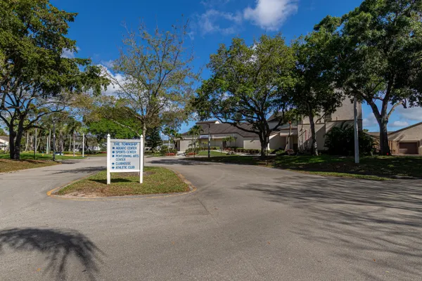 $249,900 | 4213 Northwest 22nd Street, Coconut Creek, FL 33066