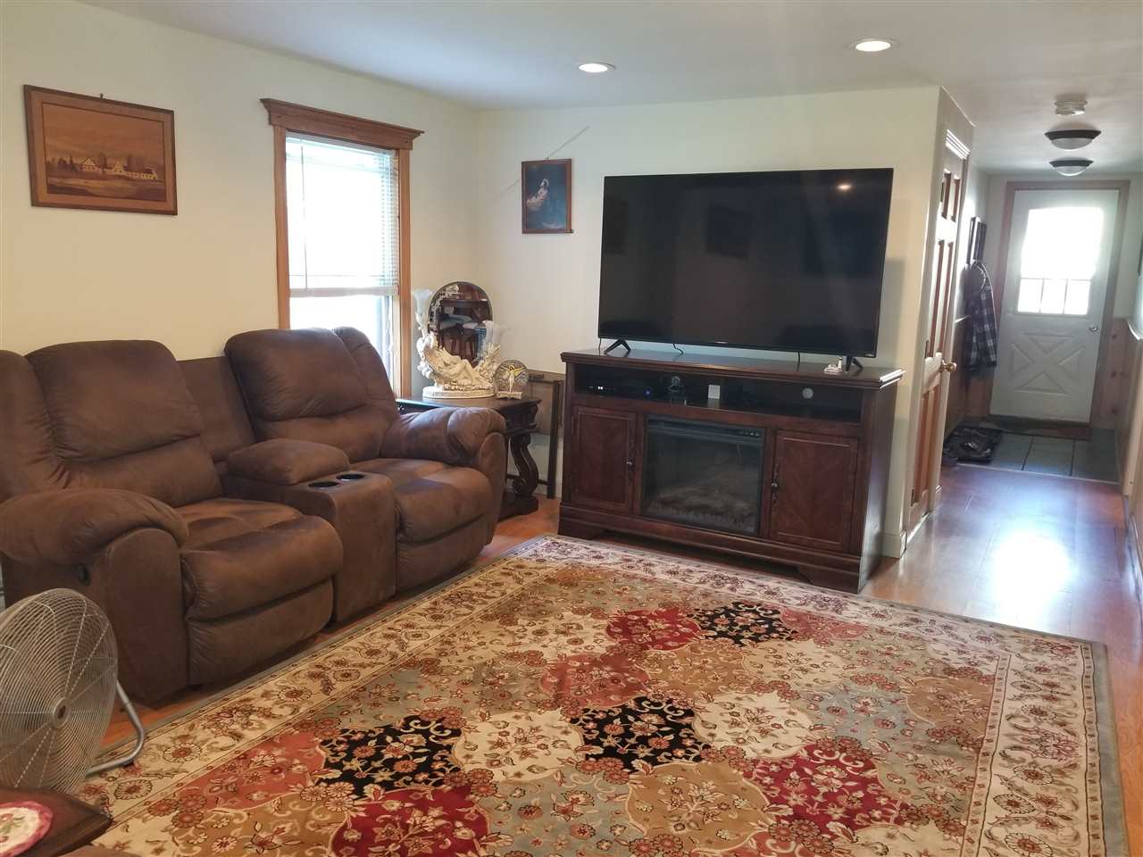 208 Upper Walpole Road Walpole, NH 03608 - Photo 14 of 28