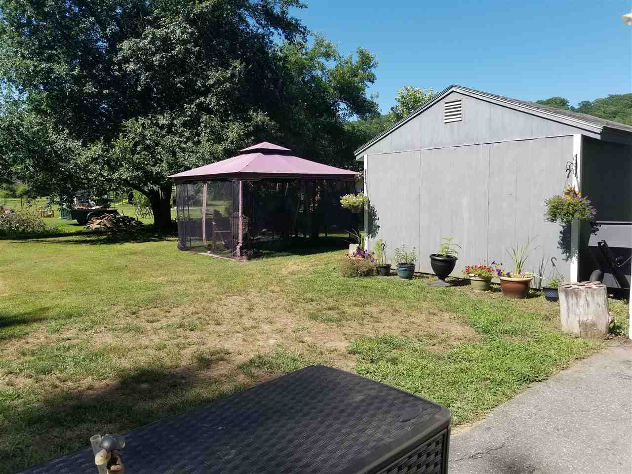 208 Upper Walpole Road Walpole, NH 03608 - Photo 10 of 28
