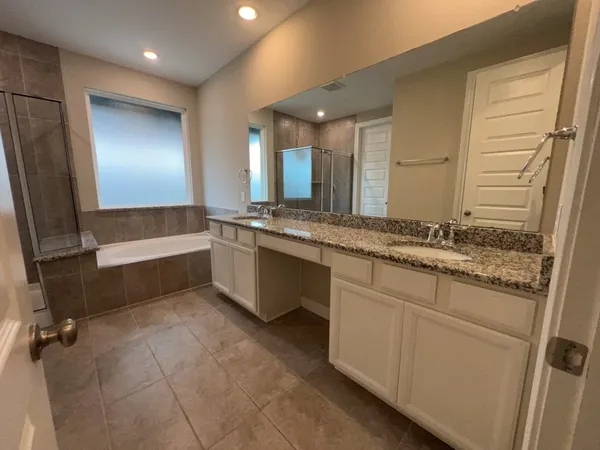 $3,525 | 24715 Gracefield Haven Lane, Richmond, TX 77406