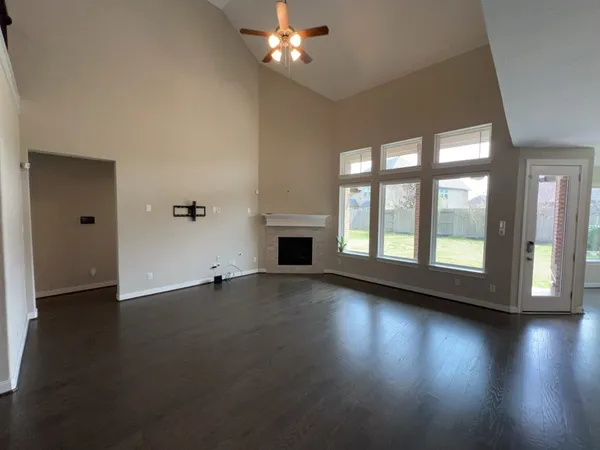 $3,525 | 24715 Gracefield Haven Lane, Richmond, TX 77406