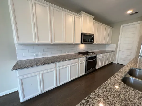 $3,525 | 24715 Gracefield Haven Lane, Richmond, TX 77406