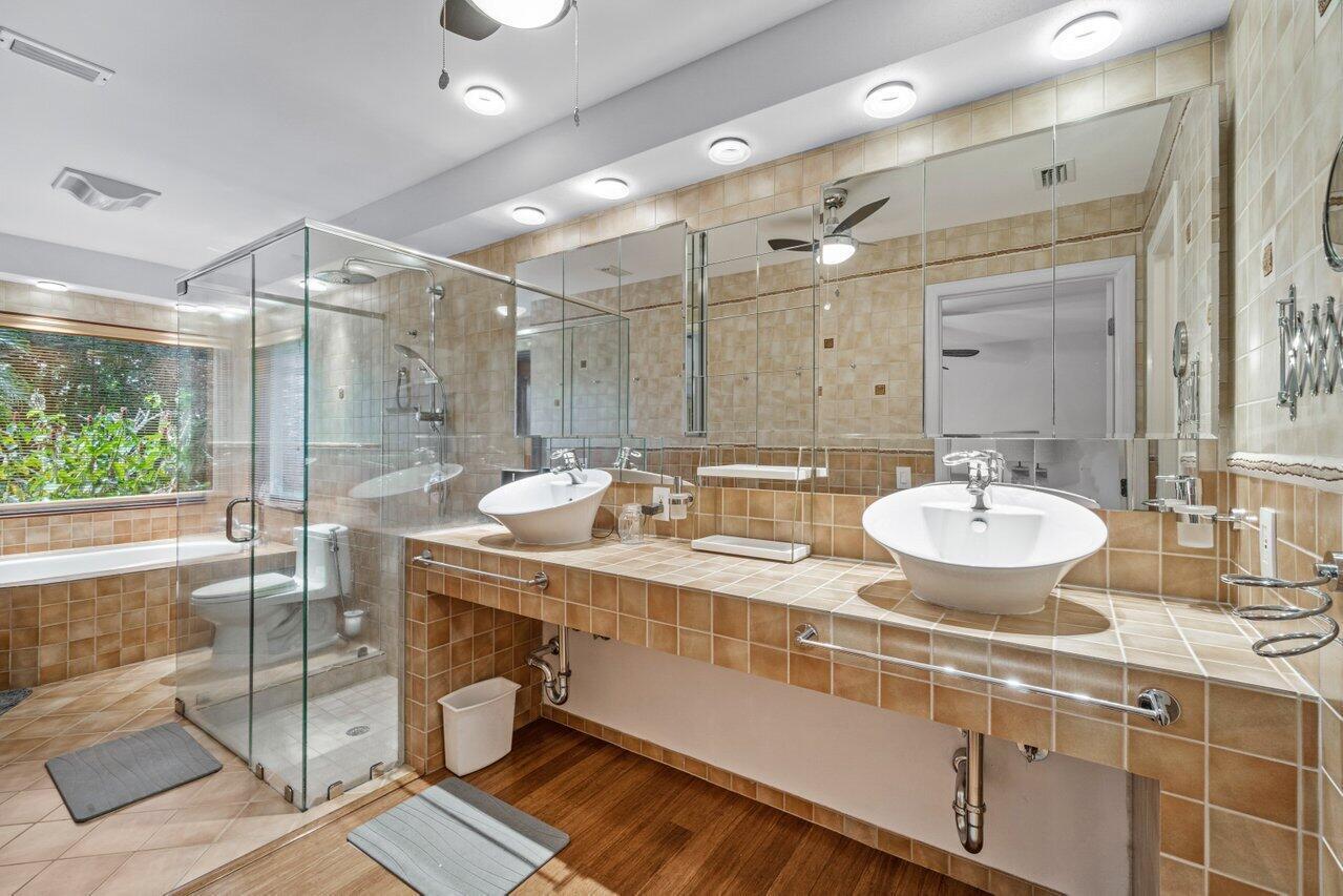 2598 Northwest 27th Street Boca Raton, FL 33434 - Photo 20 of 36 23