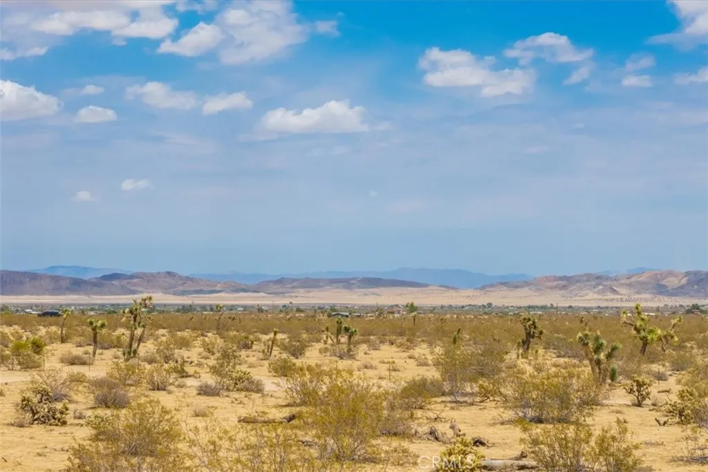 6127 Two Mile Joshua Tree, CA 92252 - Photo 19 of 19 a view of an ocean