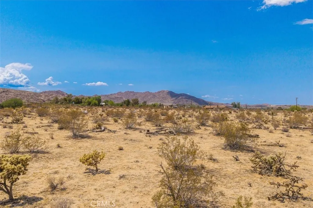 6127 Two Mile Joshua Tree, CA 92252 - Photo 4 of 19 a view of a sky from a city