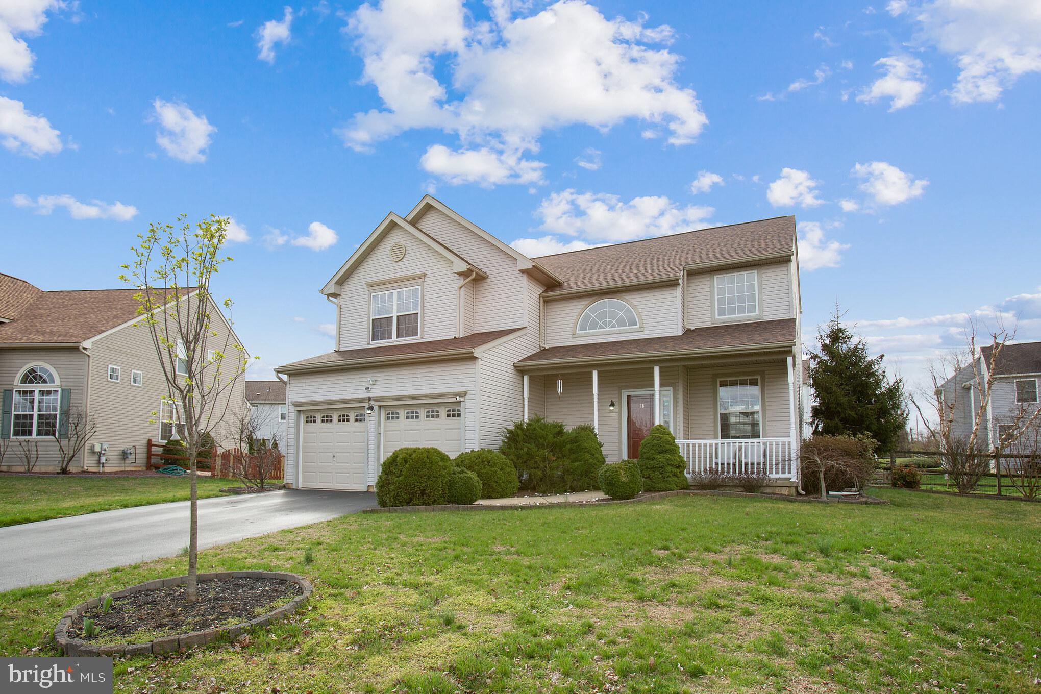 18 Primrose Drive Bear, DE 19701 - Photo 2 of 41