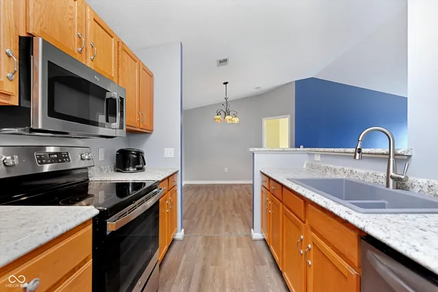 $195,000 | 8232 Glenwillow Lane, Unit 207, Indianapolis, IN 46278