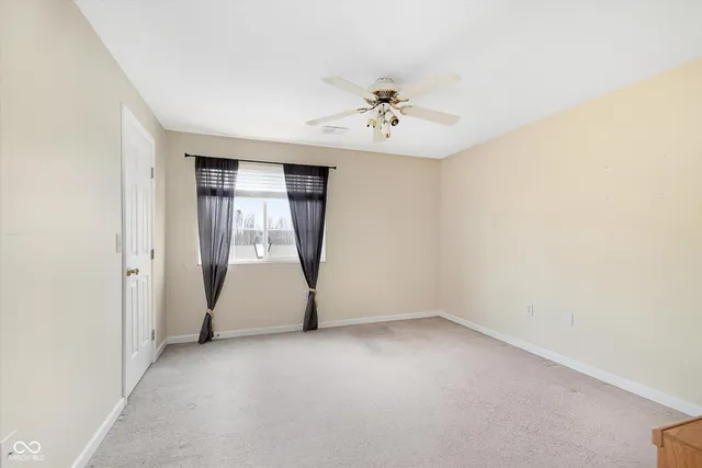 $195,000 | 8232 Glenwillow Lane, Unit 207, Indianapolis, IN 46278