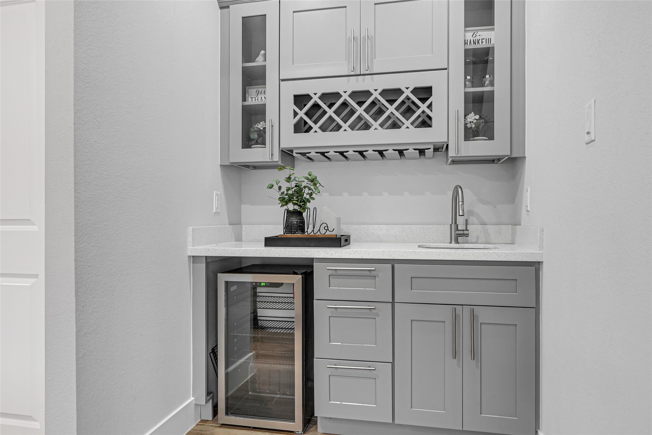10021 Alfred Lane, Unit A Houston, TX 77041 - Photo 8 of 29 a kitchen with a sink and cabinets